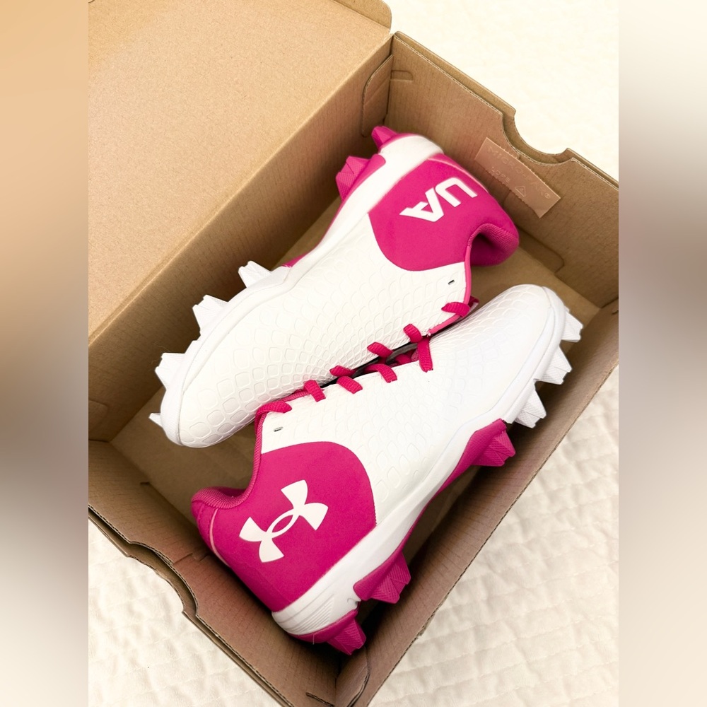 Under Armour Kids Softball Cleats